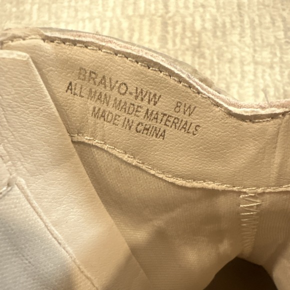 Cushionaire Sparkly Rhinetsone Western Ankle Boots Rodeo Concert Women's Size 8 - Picture 7 of 16